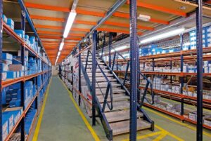 Wide Span shelving mezzanine and stairway