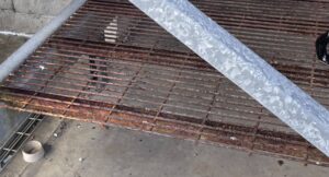 rusty zinc plated wire deck panels for galvanized pallet racking